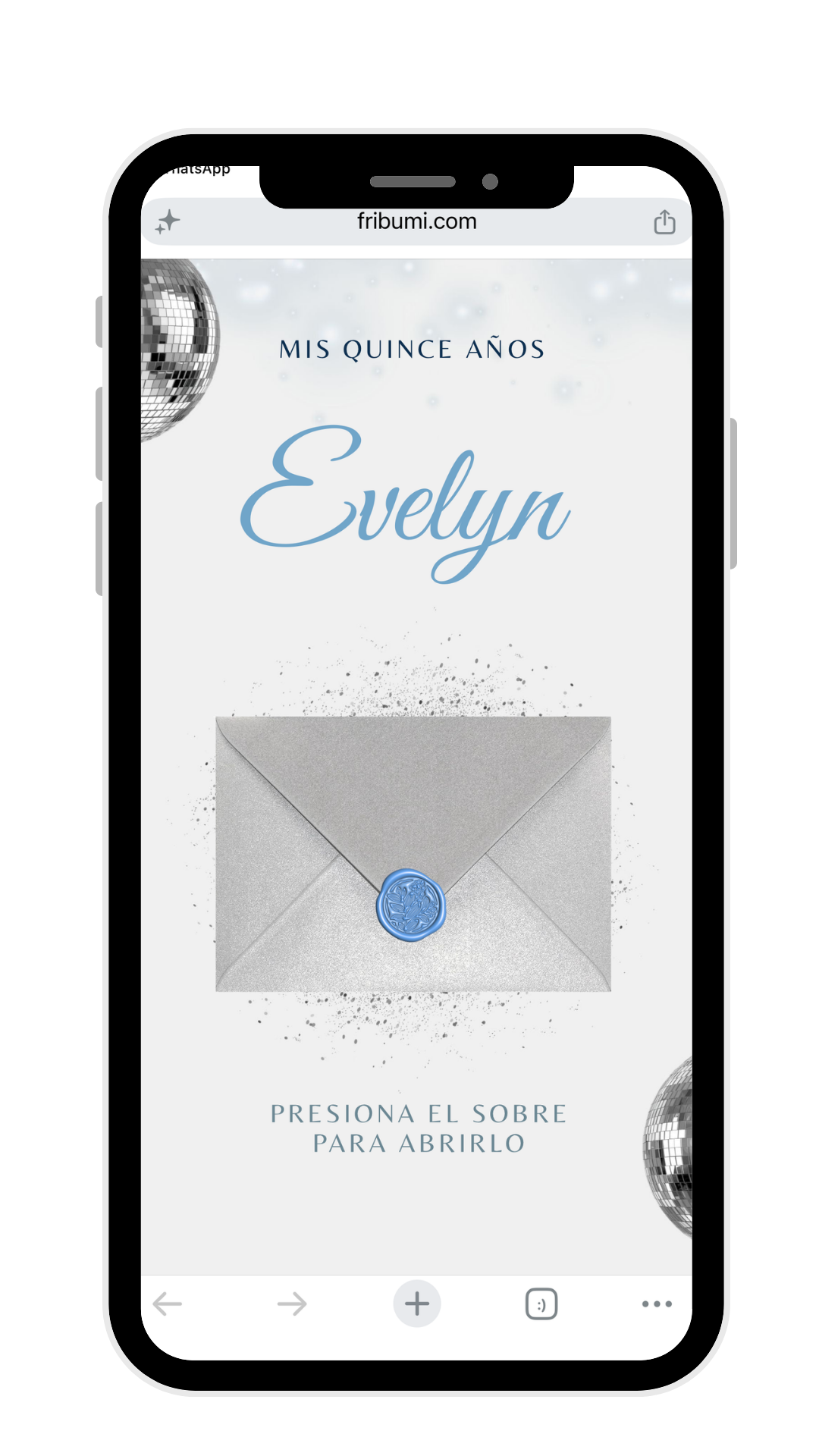 Invitación de quince años de Evelyn, en celeste y plateado